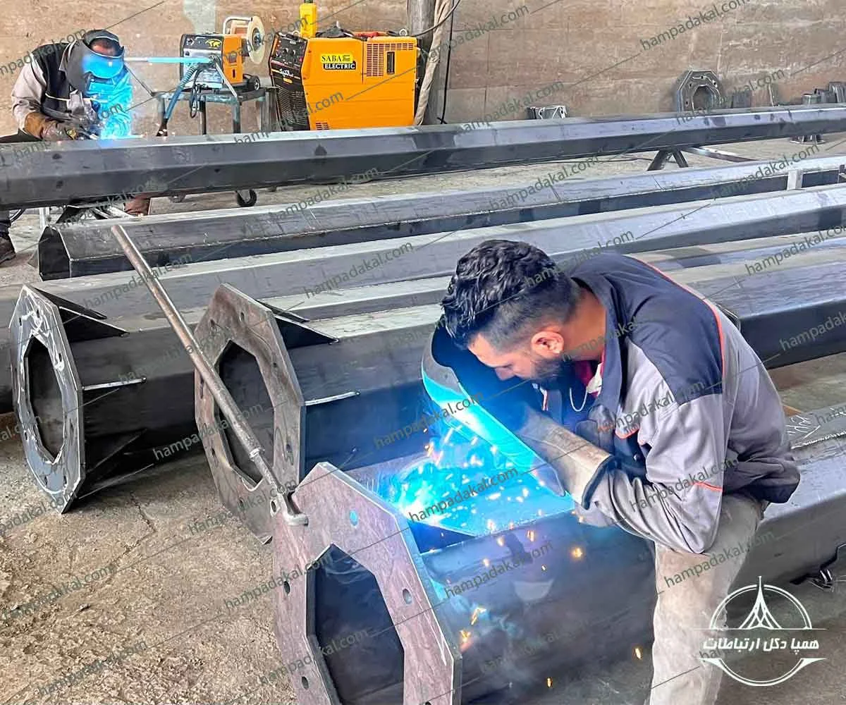 همه چیز درباره برج های نوری برای روشنایی رویدادهای خاص: عملکرد اجزا و تجربیات واقعی