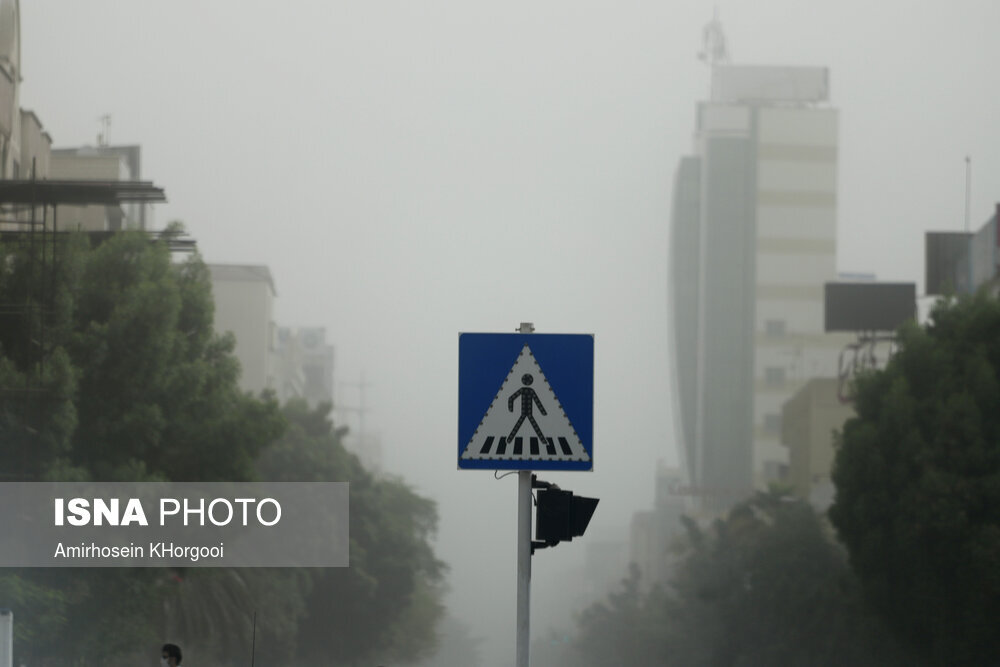 هشدار هواشناسی نسبت به وزش باد خیلی شدید و رگبار در تهران 
