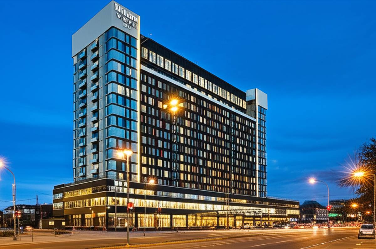 هتل هیلتون ورشو | Hilton Warsaw Hotel | رزرو با تخفیف