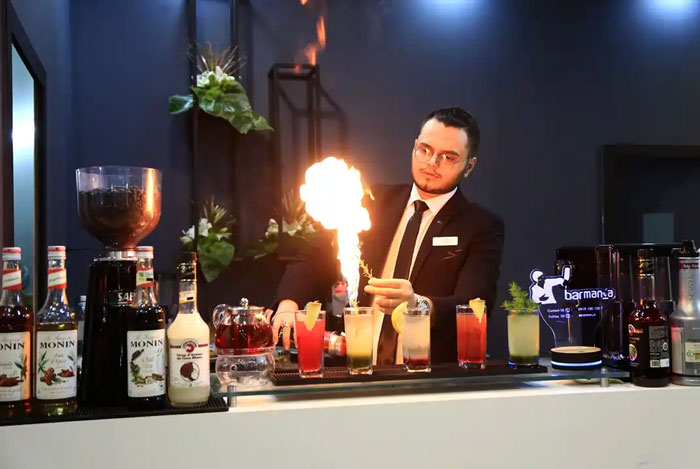 شغل بارتندری در خارج از کشور چگونه است؟