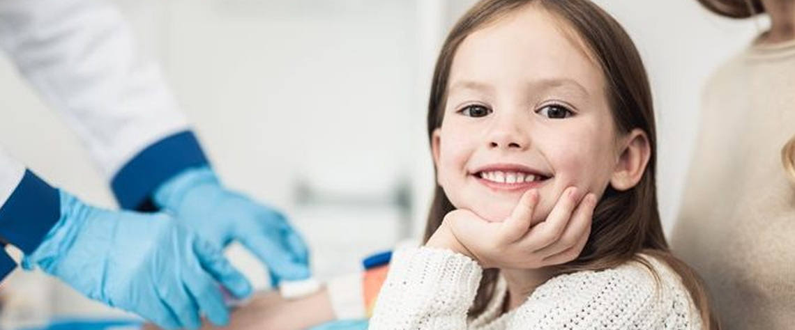 انجام چکاپ کامل نوزادان در منزل توسط تیم تخصصی